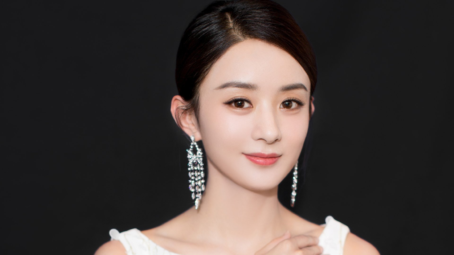 九游娱乐-都灵与乌迪内斯战平，激烈角逐展示意甲精彩，都灵对尤文图斯意甲直播