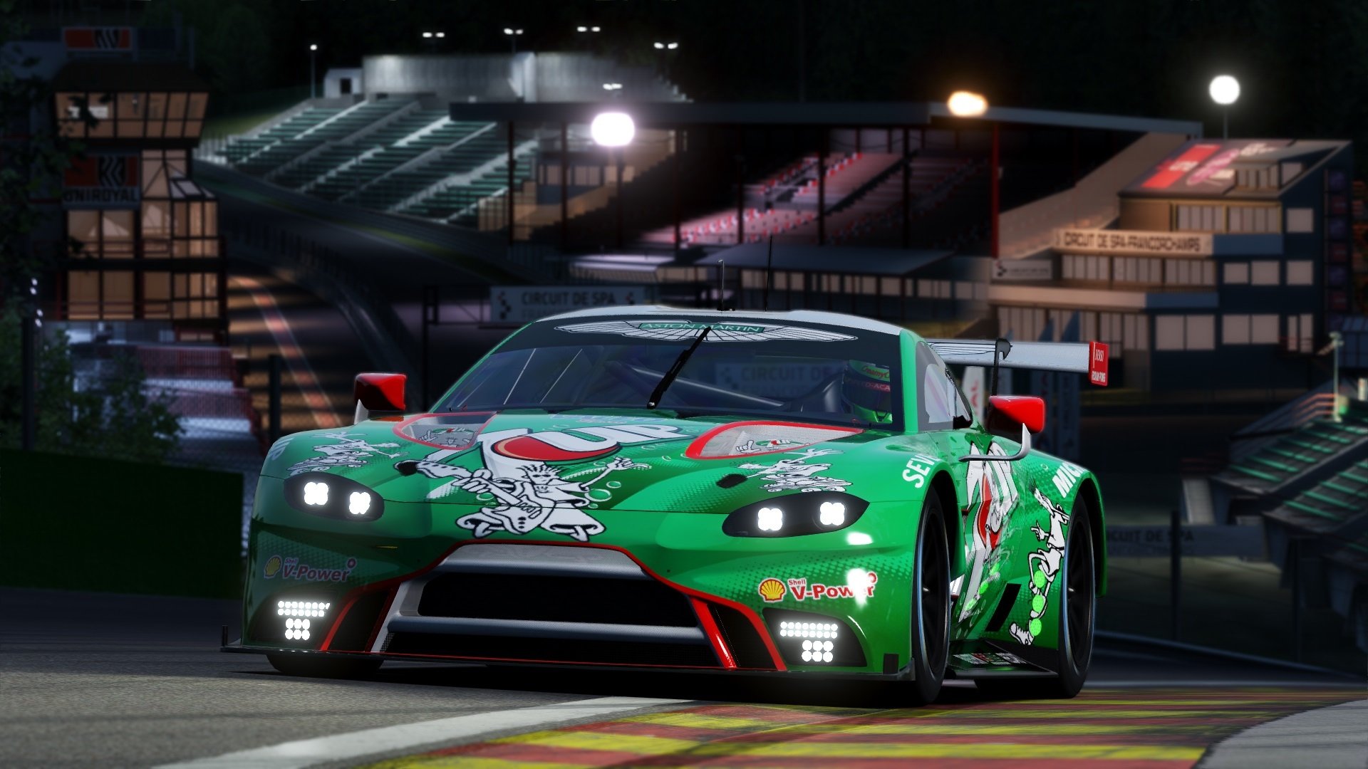 九游网页版官网-青训比赛设置摄像监控便于教练回看技战术细节，青训成员